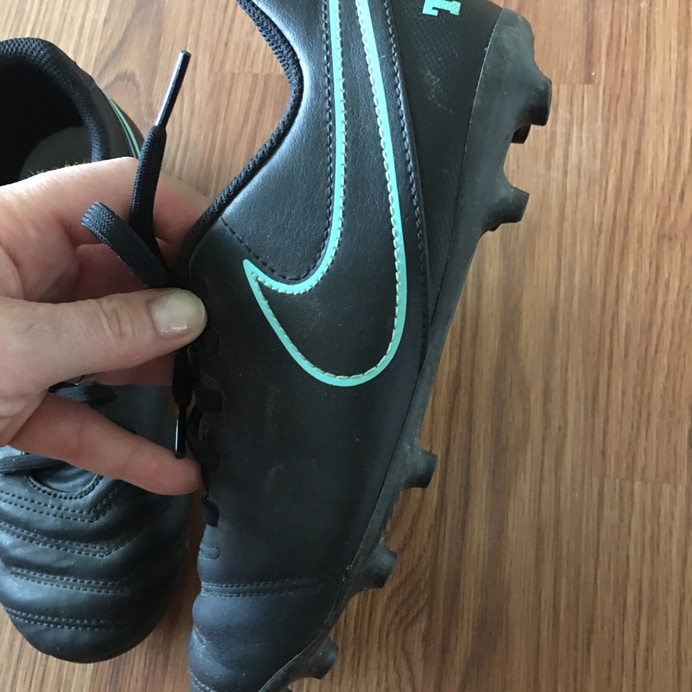 Y5 Soccer Cleats